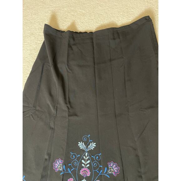 VTG Maggie Barnes Women Embroidered Flower Elastic Waist  Feminine Maxi Skirt 2X - Picture 6 of 14